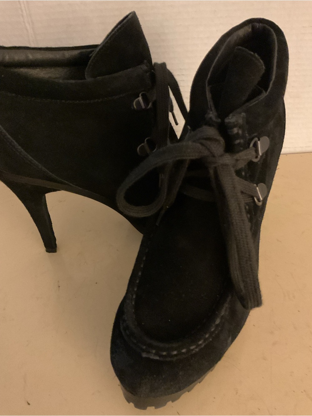 Ash women Black Suede platform Lace-Up Heeled Poppy Boots US 7